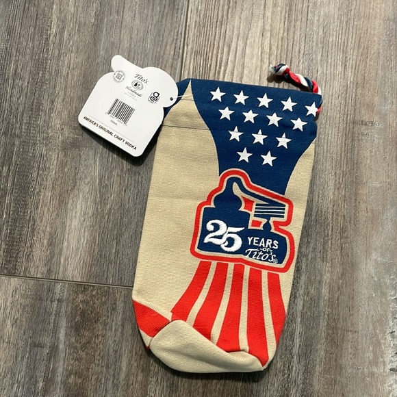 Tito’s Vodka 25th Anniversary Embroidered Canvas Drawstring Bag American Flag - Picture 2 of 3